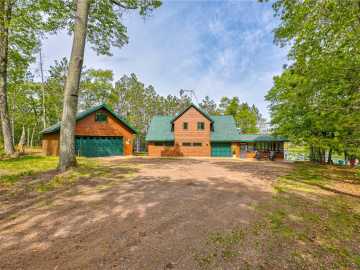 Danbury, WI: 3844 State Road 77 