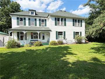 Cameron, WI: 2346 13th Avenue
