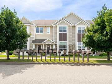 Eau Claire, WI: 5221 Stonewood Drive