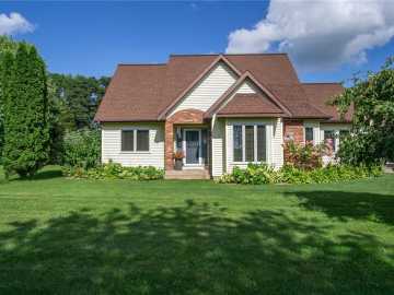 Bloomer, WI: N104 N Duncan Road