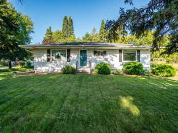 Eau Claire, WI: 2508 Mont Claire Road