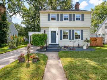 Eau Claire, WI: 1509 Hoover Avenue