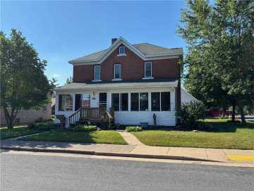 Arcadia, WI: 603 Jefferson Street