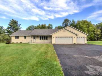 Cornell, WI: 850 Walters Court