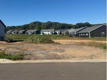 Eau Claire, WI: 5036 Timber Bluff Drive