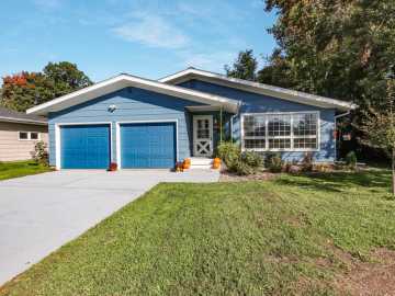 Rice Lake, WI: 707 Augusta Street