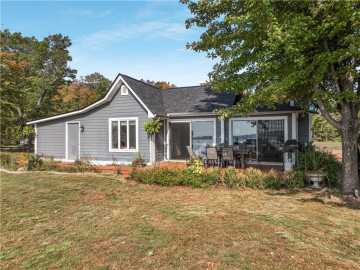 Hayward, WI: 7768 N County Hwy K