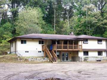 Eau Claire, WI: 4786 N Shore Drive
