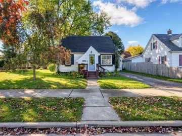 Osseo, WI: 13313 7th Street