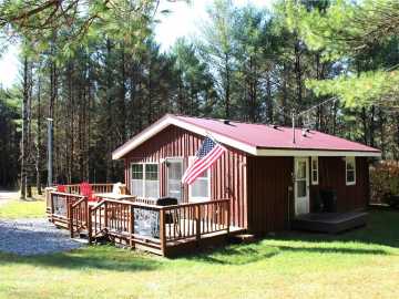Neillsville, WI: N2983 Bachelors Avenue