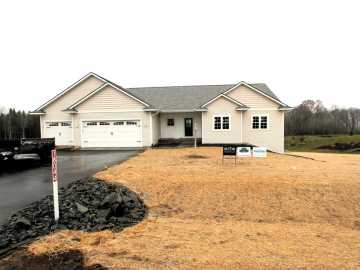 Chippewa Falls, WI: 18044 22nd Avenue