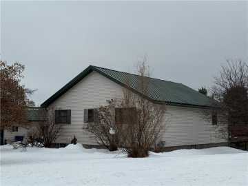 Shell Lake, WI: 417 8th Avenue
