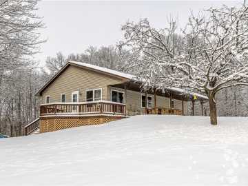 Osseo, WI: N12450 County Road G 