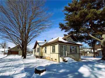 Hawkins, WI: 823 German Street