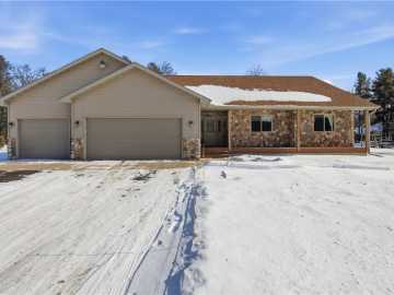 Colfax, WI: N8116 577th Street