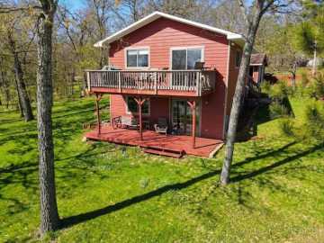 Trego, WI: 11612 N Mcclain Lake Road