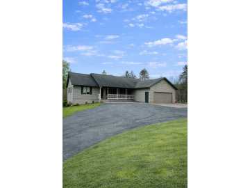 Stanley, WI: N12003 Fernwall Avenue