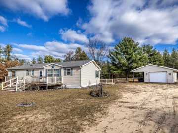 Black River Falls, WI: N6360 Krome Road