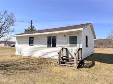 Rice Lake, WI: 816 S Wisconsin Avenue
