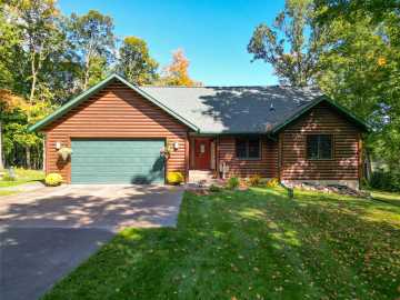 Birchwood, WI: 1654 N Sunset Beach Drive