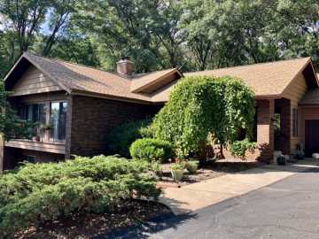 Eau Claire, WI: 2004 Lehman Street