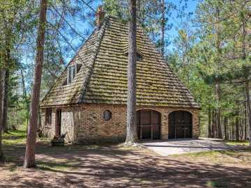 Danbury, WI: 6041 Robie Lake Circle