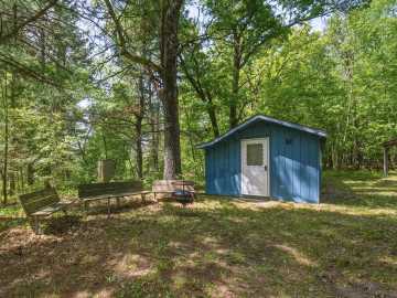 Augusta, WI: S4155 County Road N 