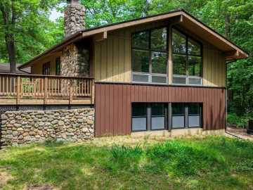 Spooner, WI: N6280 Goose Lake Road