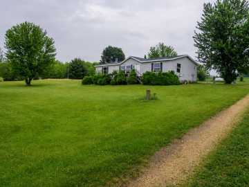 Black River Falls, WI: 1120 County S Highway