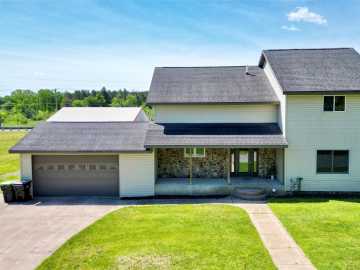 Fairchild, WI: 410 4th Street