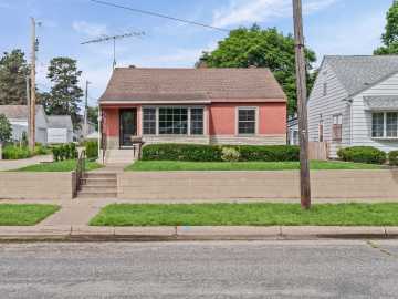 La Crosse, WI: 1234 20th S Street