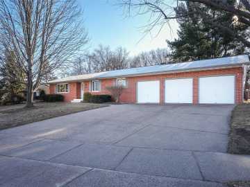 Eau Claire, WI: 1205 Webster Avenue