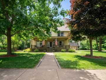 Chippewa Falls, WI: 410 Superior Street