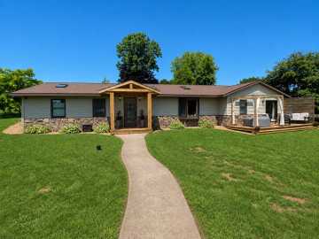 Menomonie, WI: N3645 175th Street