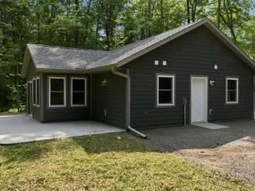Hayward, WI: 11217W Plover Lane 