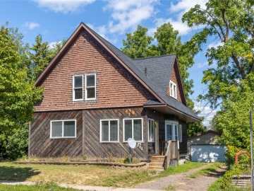 Ladysmith, WI: 211 W 2nd N Street