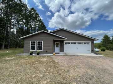 Hayward, WI: 9383N Brodi Lane