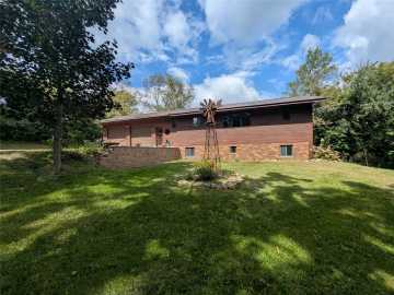 Knapp, WI: N8067 County Road Q 