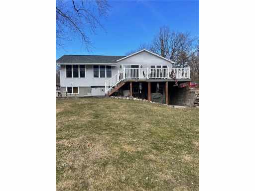 Holcombe, WI: 28101 303rd Avenue