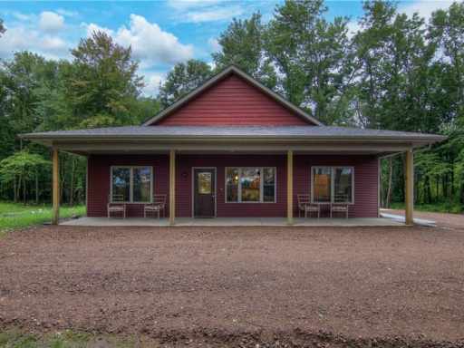 Fall Creek, WI: S2236 County Road D 