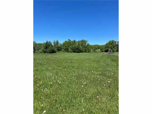 Thorp, WI: lot 12 Shire Crest Addition 