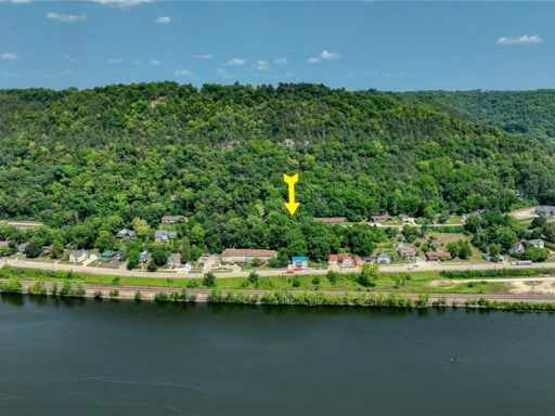 Fountain City, WI: Lot 11 & 12 Hill Street