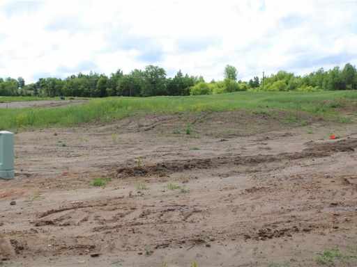 Eau Claire, WI: Lot #18 - 2995 Water Lily Drive
