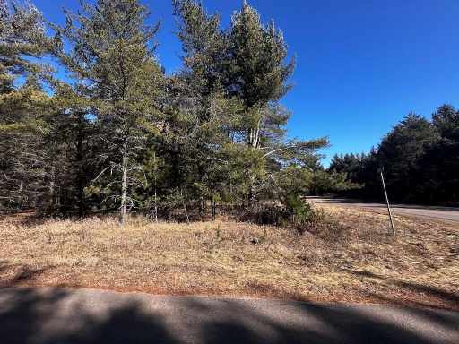 Cable, WI: Lot 8 N Riverside Road 