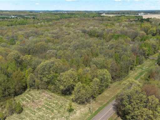 Bloomer, WI: 4.75 Acres 125th Street